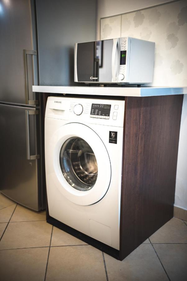 Zagreb Central Park Apartment With Free Parking Екстер'єр фото